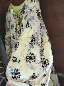 Stylish Floral Print Top