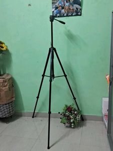 DigiTek DTR-550 LW Tripod 🖤