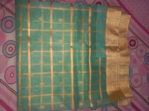 Elegant Teal &amp; Gold Saree