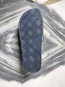 New Campus Slippers Size 9 With Tag