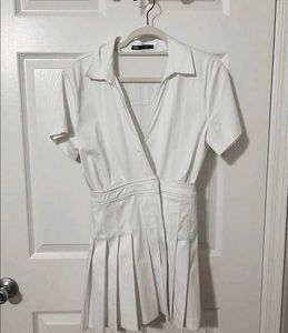Sales final price 🔥 Zara White Pleated Tennis Dre