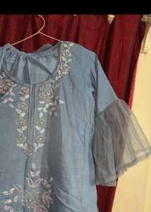 Elegant Blue Embroidered Kurta with Flared Sleeves