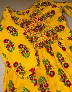 Yellow printed kurta set Small size