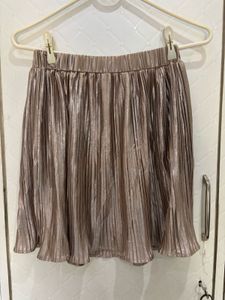 Dazzling Metallic H&amp;M Pleated Mini Skirt