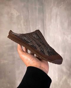Onitsuka Slippons