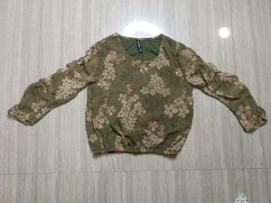 Sheer Floral Print Long Sleeve Top