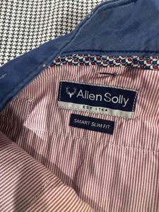 Allen Solly - Blue Diamond Pattern Shorts