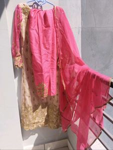 pakistani pink suit 3 piece set🌷