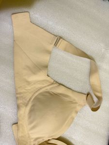 3 bras (34B/36A)