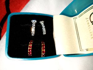 🦋Simple college wear earrings🦋