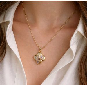 Anti tarnish Gold Clover Pendant Necklace