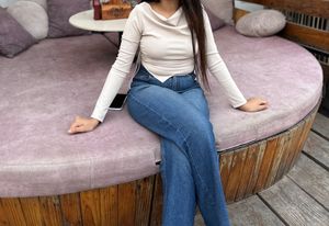 Chic Asymmetrical Neckline Top