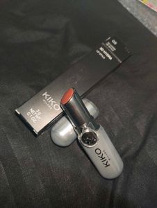 Kiko Milano Lipstick -shade 05 ribbon