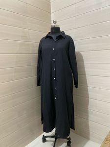 Elegant Black Button-Down Midi Dress