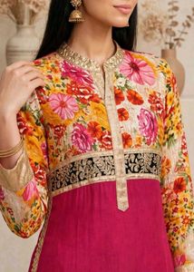 Beautiful Floral Print Kurta Set