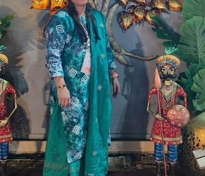 kurta sharara dupatta