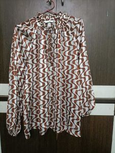 H&amp;M Printed Long Sleeve Top