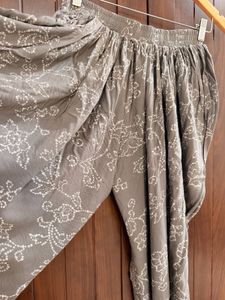 Artisan Bandhani print Dhoti Pants
