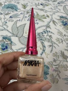 Nykaa Nail Enamel - Champagne Glaze