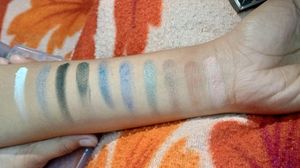 Simeree Eyeshadow Palette With Dark Shades
