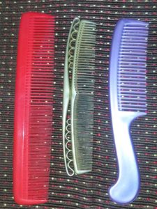 3 Assorted Hair Combs Set