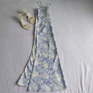 Blue Floral Midi Slip Dress🦢🪞✨️