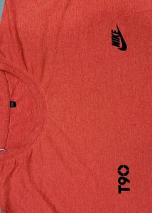T90 NIKE Tshirt. XxL