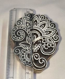 Handcrafted flower Block Print Fabric &amp; Stamp