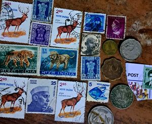 Assorted vintage collectibles : coins &amp; stamps