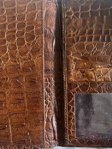 Wallet Brown Croc Embossed