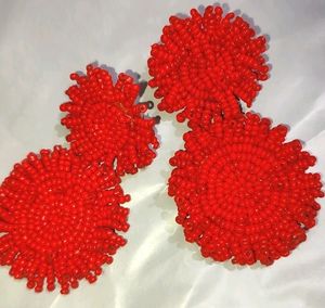 Red Earing 2 Studs