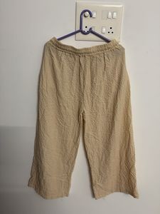 Comfortable Textured Cropped Pants