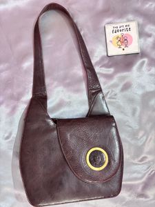 OZOAND AUSTRALIA Vintage Maroon Leather Shoulder B