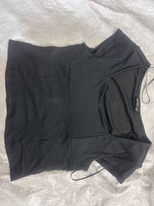 Chic Black padded cropped top