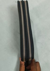 Womens Dual Chain Leather Purse