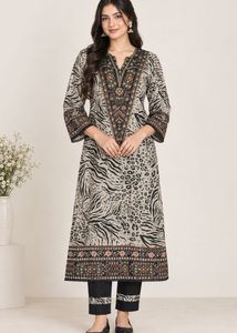 Stylish Printed Kurta Set