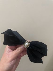 Elegant Black Bow Barette with Pearl Accent