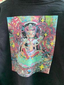Unique Graphic Print T-Shirt
