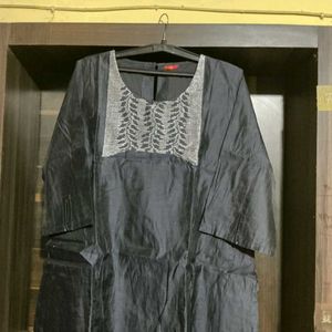 Elegant Black Kurta with Embellished Neckline