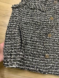 Stylish Tweed Vest with Buttons &amp; Pocket