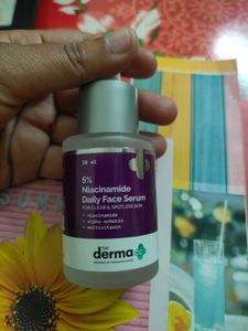 The Derma Co. 5% Niacinamide Serum