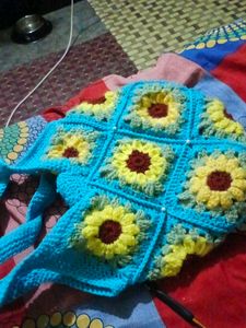 sunflower crochet bag