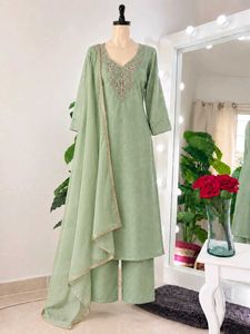 Elegant Embroidered Kurta Set
