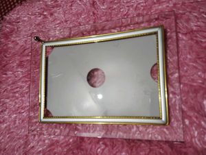 Elegant Glass Photo Frame