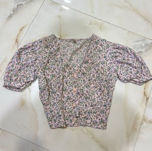 Cute Floral Print V-Neck Top
