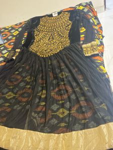Unstitched Elegant Black &amp; Gold Embellished Gown