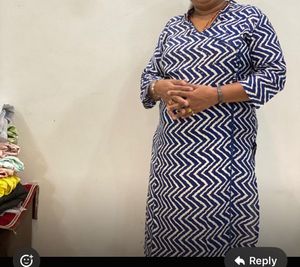Stylish Blue &amp; White Printed Kurta