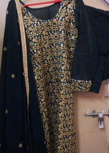 Elegant Black Kurta Set with Gold Embroidery