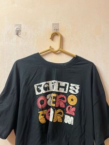 Retro Graphic Crop Top