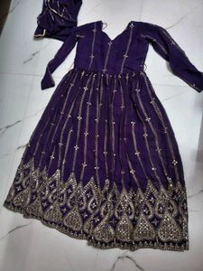 Elegant Purple Embroidered Kurta Set